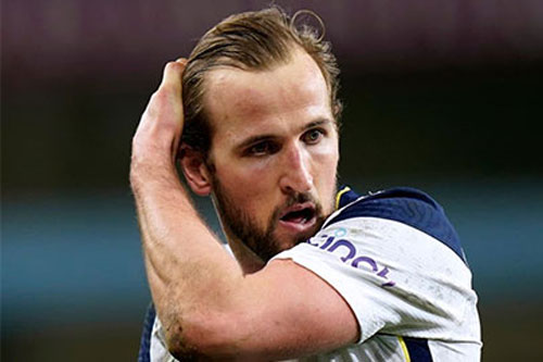 Harry Kane có nguy cơ bị Tottenham trừng phạt