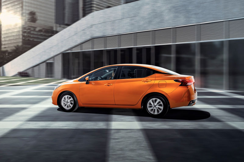 Sedan động cơ tăng áp, giá 469 triệu tại Việt Nam, cạnh tranh với Hyundai Accent, Toyota Vios