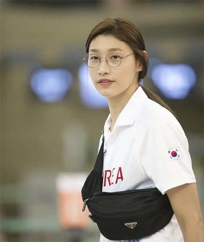 Nữ thần bóng chuyền Hàn Quốc tại Olympic: Cao 1m92, sở hữu tài sản triệu đô - Ảnh 4.