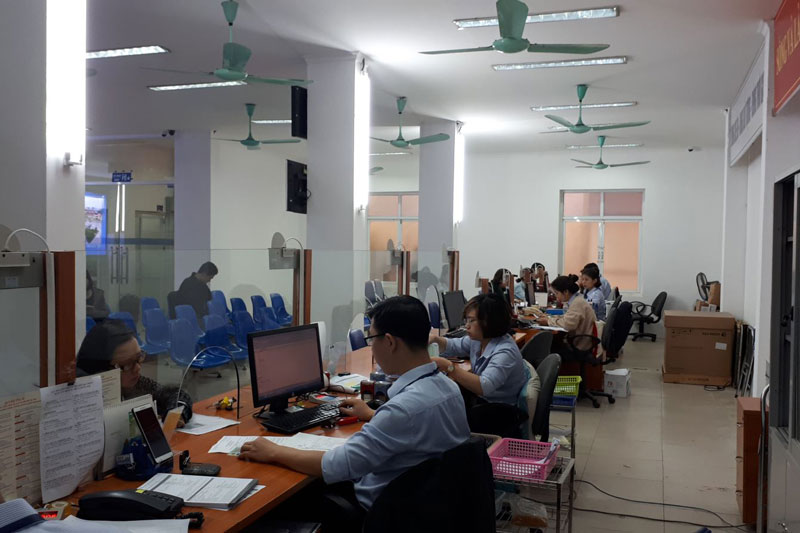 Đề nghị gỡ vướng quy định thời hạn nộp hồ sơ bảo hiểm thất nghiệp