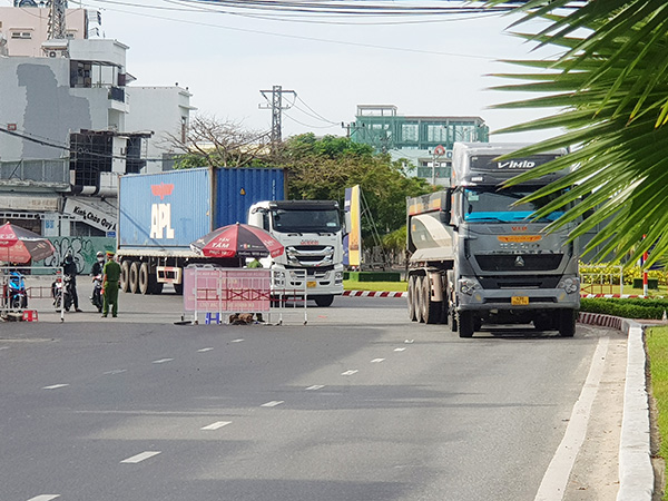 Đà Nẵng: Từ ngày 5/8, cho phép xe sơmi rơmoóc, xe kéo rơmoóc tạm thời lưu thông 24/24h trên trục đường Ngô Quyền – Ngũ Hành Sơn