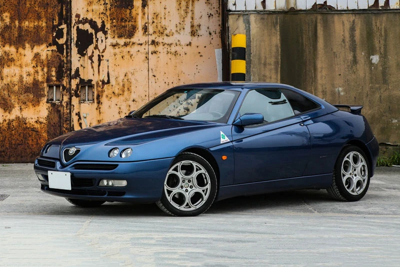 5. Alfa Romeo GTV 1993.