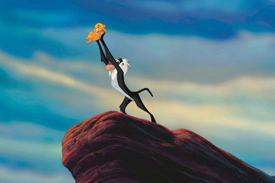 C&#x1EA3;nh &#x1EA5;n t&#x1B0;&#x1EE3;ng trong Lion King &#x111;&#x1B0;&#x1EE3;c t&#xE1;i hi&#x1EC7;n nh&#x1B0;ng ngo&#xE0;i &#x111;&#x1EDD;i t&#xE0;n kh&#x1ED1;c h&#x1A1;n khi bi&#x1EBF;t s&#x1ED1; ph&#x1EAD;n c&#x1EE7;a &quot;vua s&#x1B0; t&#x1EED;&quot; t&#x1B0;&#x1A1;ng lai