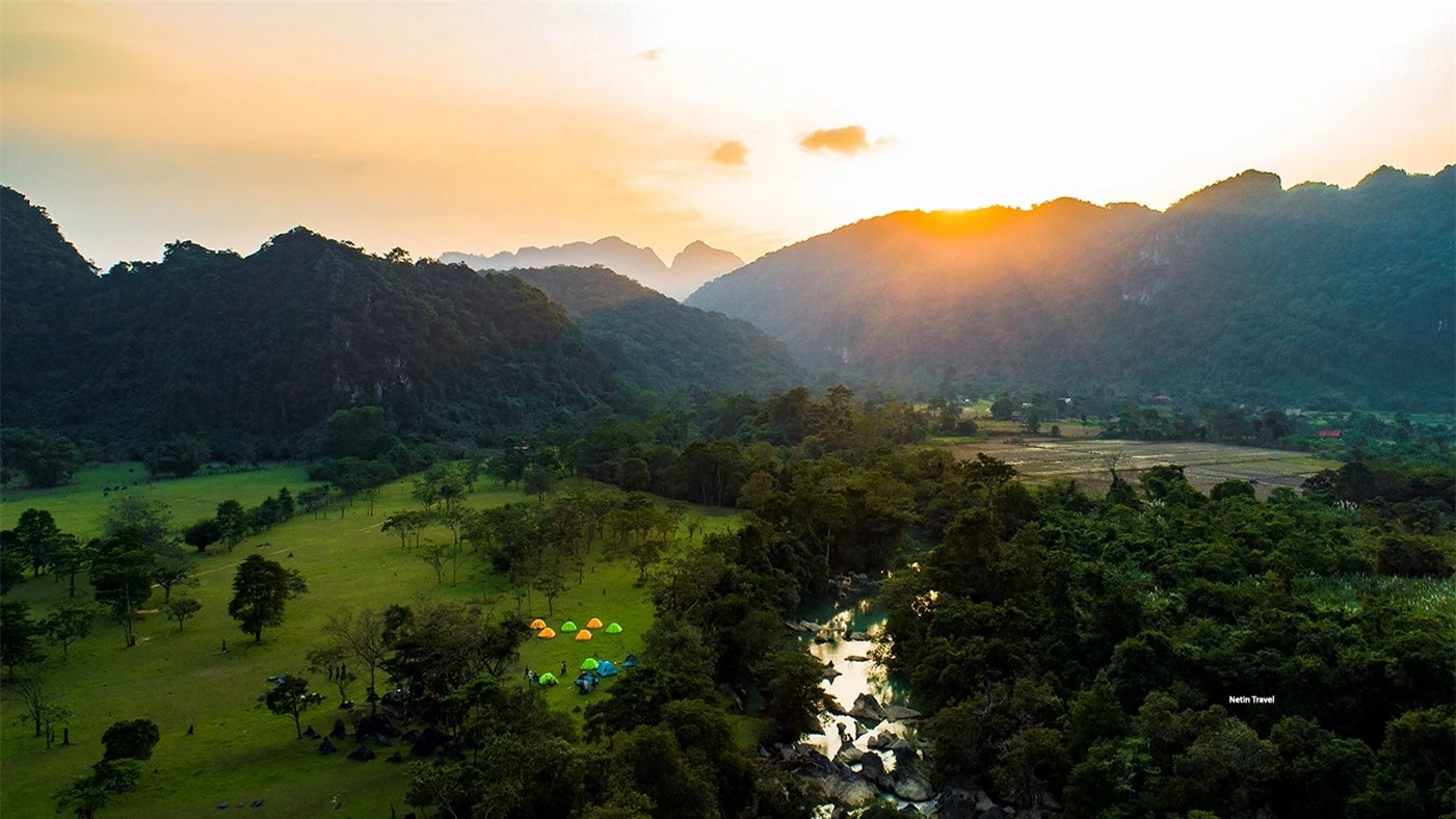 Quảng Bình khám phá hang Chà Lòi -7