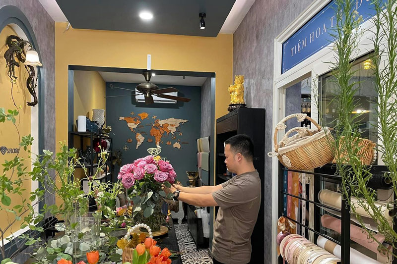 Nghệ sỹ 'bận rộn' với nghề tay trái trong mùa dịch COVID-19
