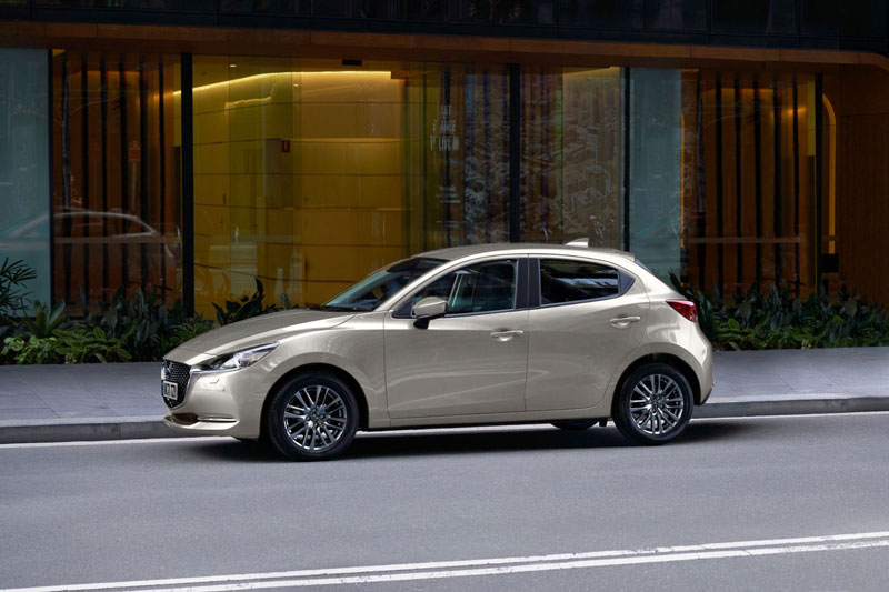 Mazda2 Hatchback 2022 ra mắt với giá hơn 500 triệu đồng