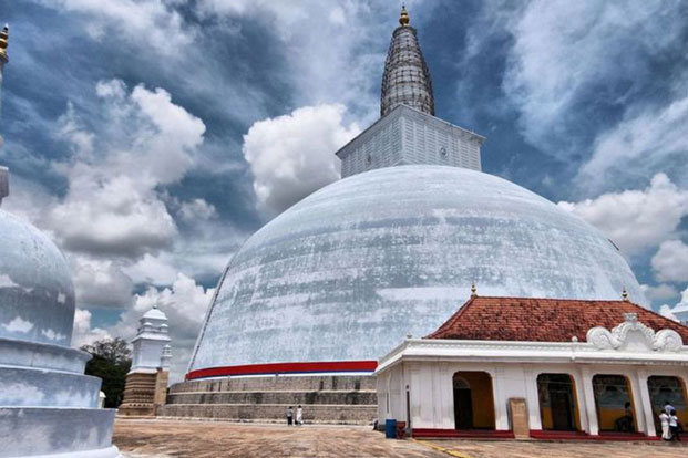 Bí ẩn chưa được giải đáp về “Cánh cổng cổ xưa bước vào vũ trụ” ở Sri Lanka