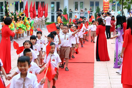 Học sinh lớp 1 tựu trường sớm nhất từ ngày 23/8
