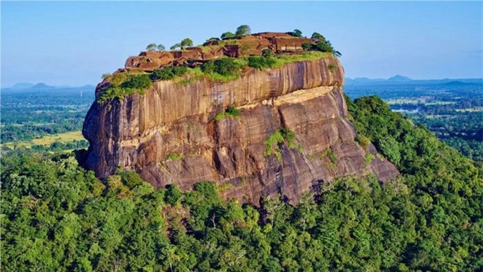 Bí ẩn chưa được giải đáp về “Cánh cổng cổ xưa bước vào vũ trụ” ở Sri Lanka - Ảnh 3.