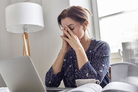 5 cách quản lý tài chính sai lầm khiến cả đời bạn mãi lao đao về tiền bạc