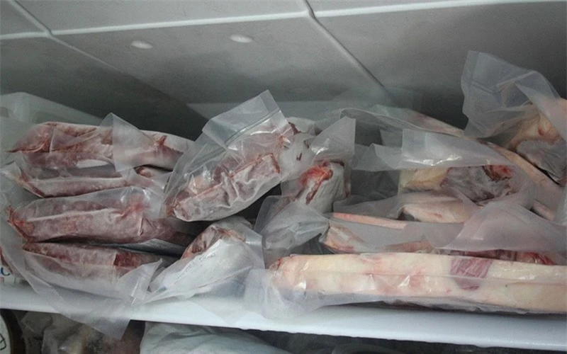 Thịt lợn để trong tủ lạnh bao lâu thì không thể ăn được nữa? Nếu như vượt quá khoảng thời gian này, tốt nhất là không nên ăn - Ảnh 1.