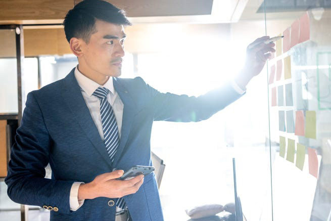 Người kiếm được 22.000 USD/năm, người tự xóa nợ sinh viên và học cách vượt lên vạn người đều có chung một đặc điểm