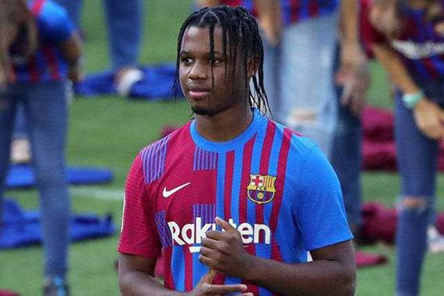 Top 5 cầu thủ có thể thay thế Messi tại Barca