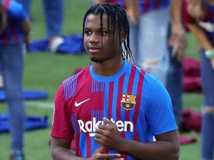 Top 5 cầu thủ có thể thay thế Messi tại Barca