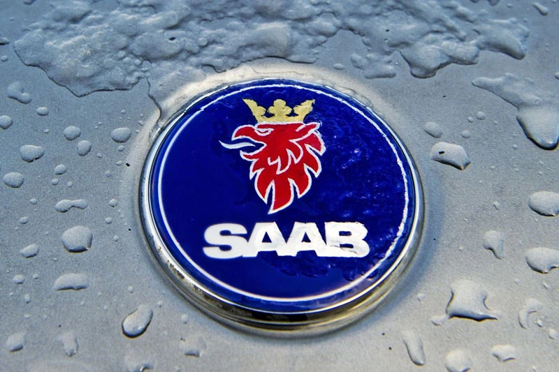 8. Saab.