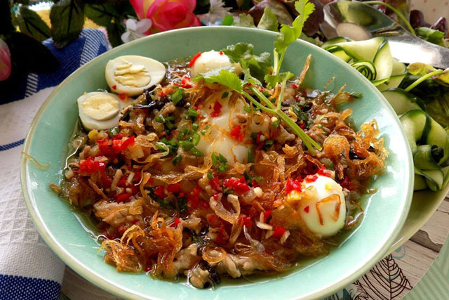 Cách làm bánh đúc nóng thơm ngon cả nhà đều thích