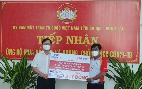 HDBank tặng xe cứu thương cùng thiết bị y tế cho Bà Rịa – Vũng Tàu chống dịch