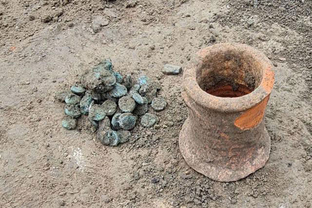 Hũ tiền xu ở thành phố cổ Phanagoria hé lộ vụ tàn phá khốc liệt