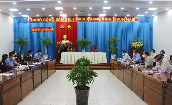 Quang cảnh buổi họp với Lãnh đạo tỉnh An Giang.