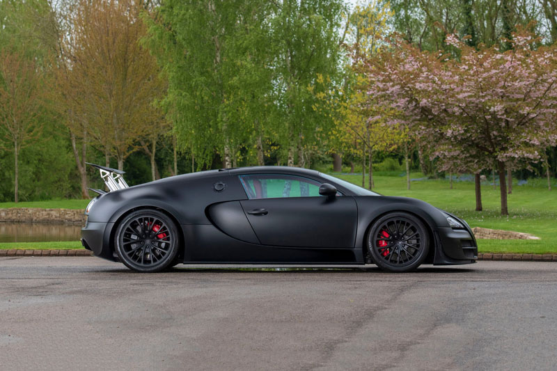 3. Bugatti Veyron Super Sport (giá: 2,4 triệu USD).
