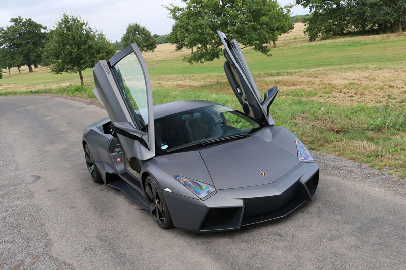 6. Lamborghini Reventon (giá: 1,5 triệu USD).
