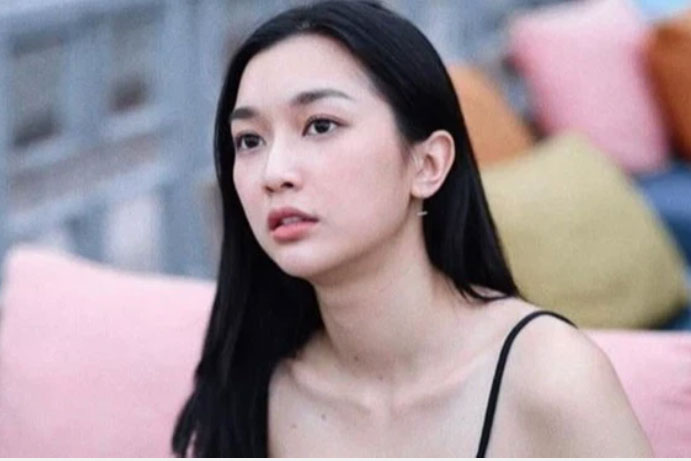 Từng ghét chị dâu vô cùng, thế mà một lần trông thấy chị ngủ gục bên giường mẹ, tôi lại cay khóe mắt