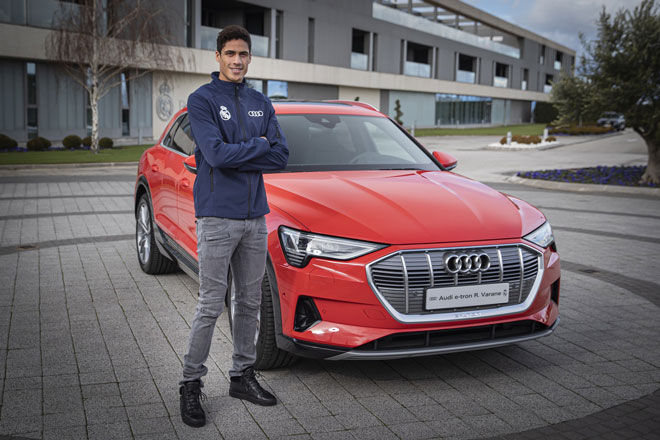 Raphael Varane sở hữu những mẫu xe đắt tiền nào?