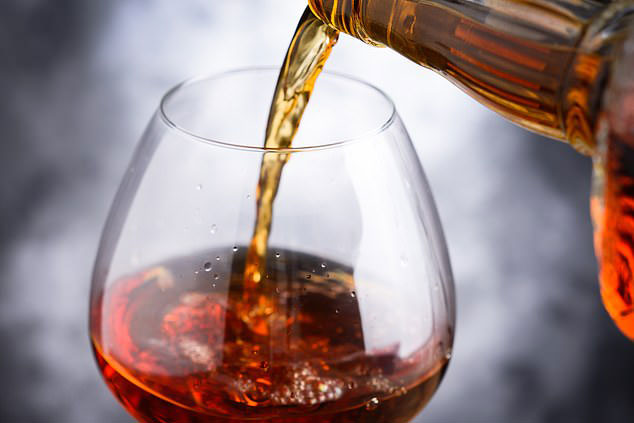 Tr&#xE1;nh xa 2 lo&#x1EA1;i r&#x1B0;&#x1EE3;u vang n&#xE0;y n&#x1EBF;u kh&#xF4;ng mu&#x1ED1;n t&#xEC;nh tr&#x1EA1;ng t&#x1ED3;i t&#x1EC7; x&#x1EA3;y ra