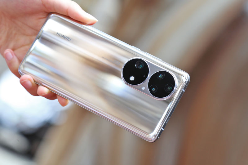 Trên tay smartphone camera tốt nhất thế giới, chống nước, cấu hình ‘siêu khủng’