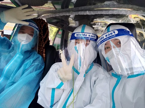 Chủ tịch TP Hồ Chí Minh: Biệt đội taxi cấp cứu F0 hành động nhân ái vì sự sống của người bệnh