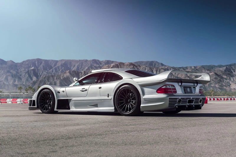 8. Mercedes-Benz CLK GTR.