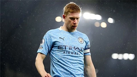 Man City đau đầu vì De Bruyne trước thềm mùa giải mới