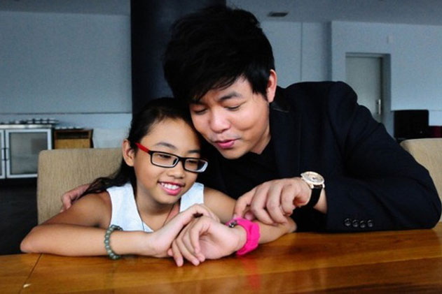 Quang Lê kể chuyện phải đi vay tiền, trả cát xê 1 tỷ để lo cho Phương Mỹ Chi được biểu diễn