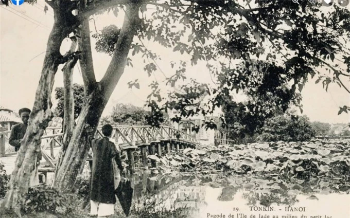   Cầu Thê Húc & Đền Ngọc Sơn - 1906  