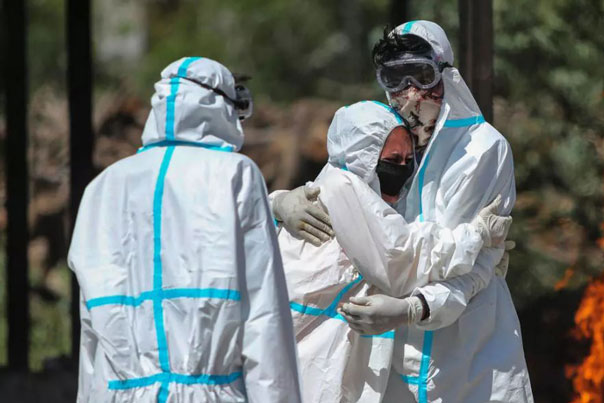 Lấy nhau 3 năm chồng không cho động vào người, đúng lúc giãn cách, vợ phát hiện bí mật choáng váng, lập tức xin ly hôn