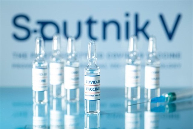 Hướng dẫn mới nhất của Bộ Y tế: Phụ nữ mang thai, đang cho con bú chống chỉ định với vaccine COVID-19 Sputnik V - Ảnh 2.