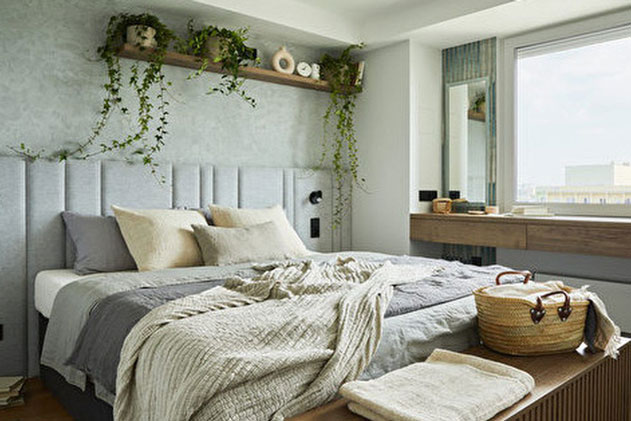 Nếu phòng ngủ quá nhỏ, bạn đừng ngần ngại sử dụng 5 thủ thuật này để "phóng to" không gian của mình: Đơn giản mà lại hữu dụng!