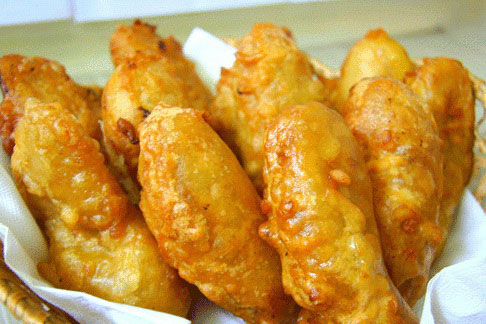 Cách làm bánh chuối chiên vàng ươm nhâm nhi ngày mưa