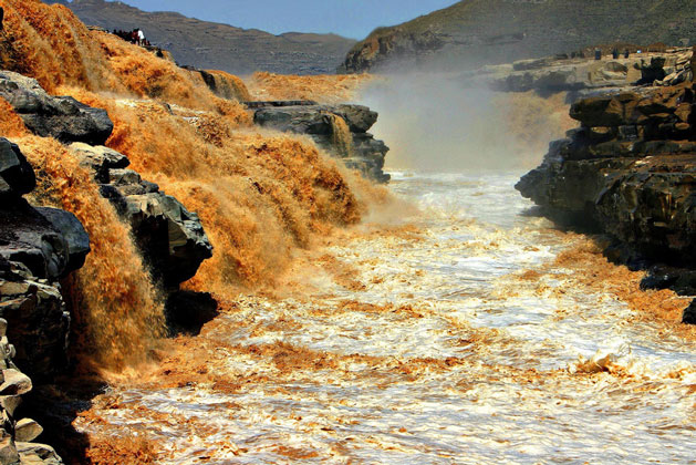 Người Trung Quốc xưa có câu 'Hoàng Hà trong vắt, ắt có tai ương': Thực hư ra sao, dưới đáy sông còn có 'thế lực' nào khác?
