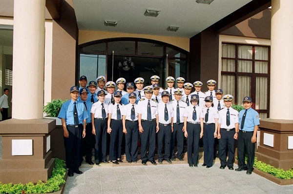Công ty TNHH Hoa tiêu Hàng hải khu vực IV có đội ngũ Hoa tiêu hàng hải chuyên nghiệp các hạng, có bằng cấp quốc gia