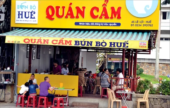 các cơ sở kinh doanh dịch vụ ăn uống (nhà hàng, quán ăn, quán cafe...) được phép hoạt động 