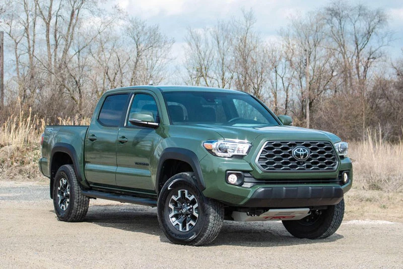 8. Toyota Tacoma (doanh số: 23.558 chiếc).