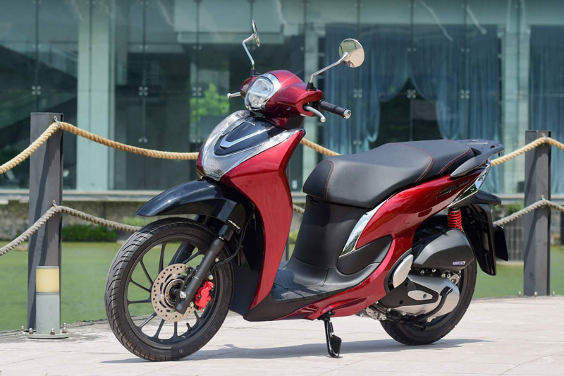 Bảng giá xe ga Honda tháng 8/2021: Quà tặng hấp dẫn