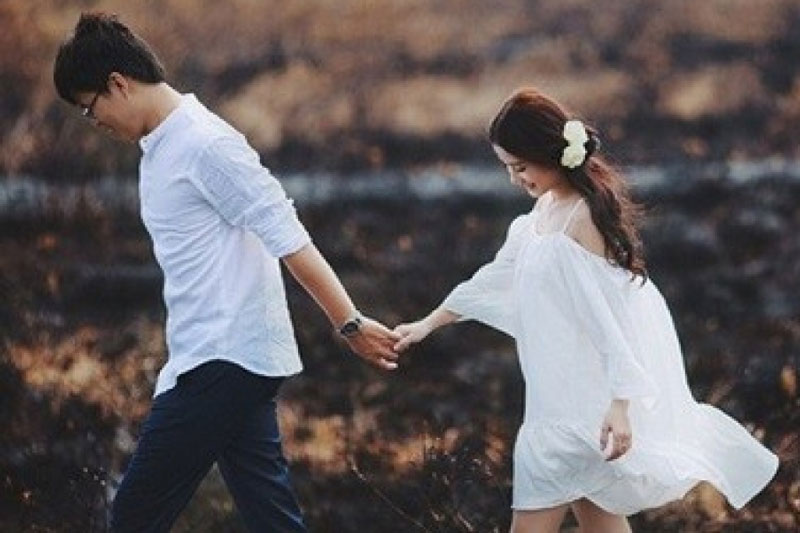 5 “ngôn ngữ tình yêu” trong một mối quan hệ là gì?