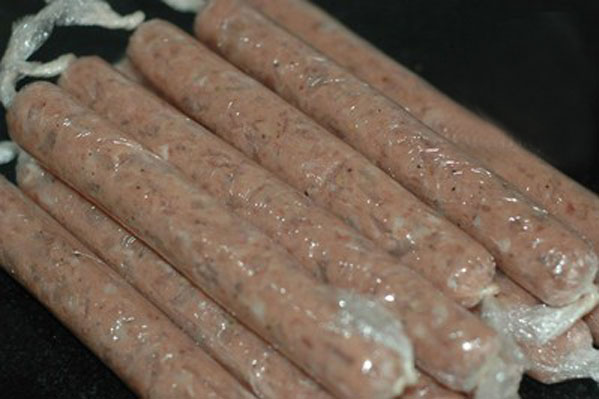 Tự làm nem chua rán nóng hổi cực đơn giản