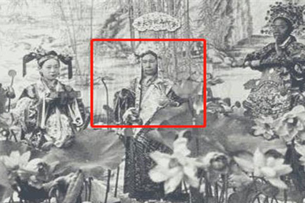"Bức ảnh chân thực" của Từ Hi Thái hậu được lưu giữ trong bảo tàng ở Mỹ: Thì ra dung mạo chân thực là như vậy!