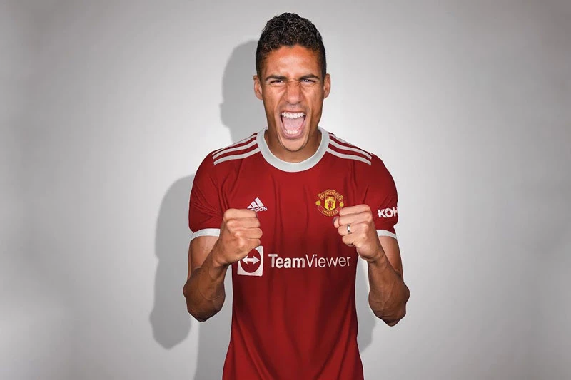 Trung vệ: Raphael Varane.