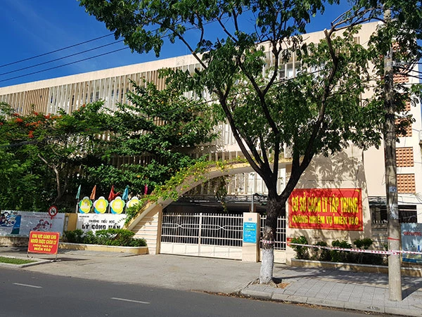 Nhiều trường học trên địa bàn Đà Nẵng đang được trưng dụng làm khu cách ly tập trung phòng chống dịch COVID-19 nên sẽ ảnh hưởng đến việc khai giảng năm học mới 2021 – 2022