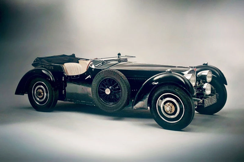 5. Bugatti Type 57S 1937 (giá: 5,67 triệu USD).