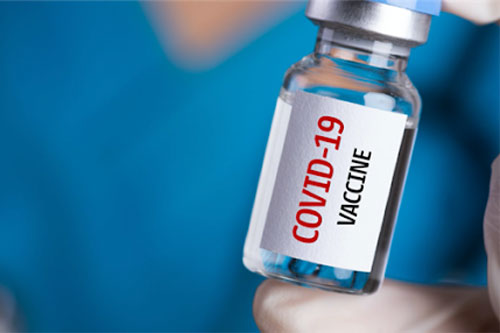 Ngày 15/8: Có 100 người Việt Nam tình nguyện đầu tiên tiêm thử nghiệm mũi 1 vaccine COVID-19 công nghệ Mỹ